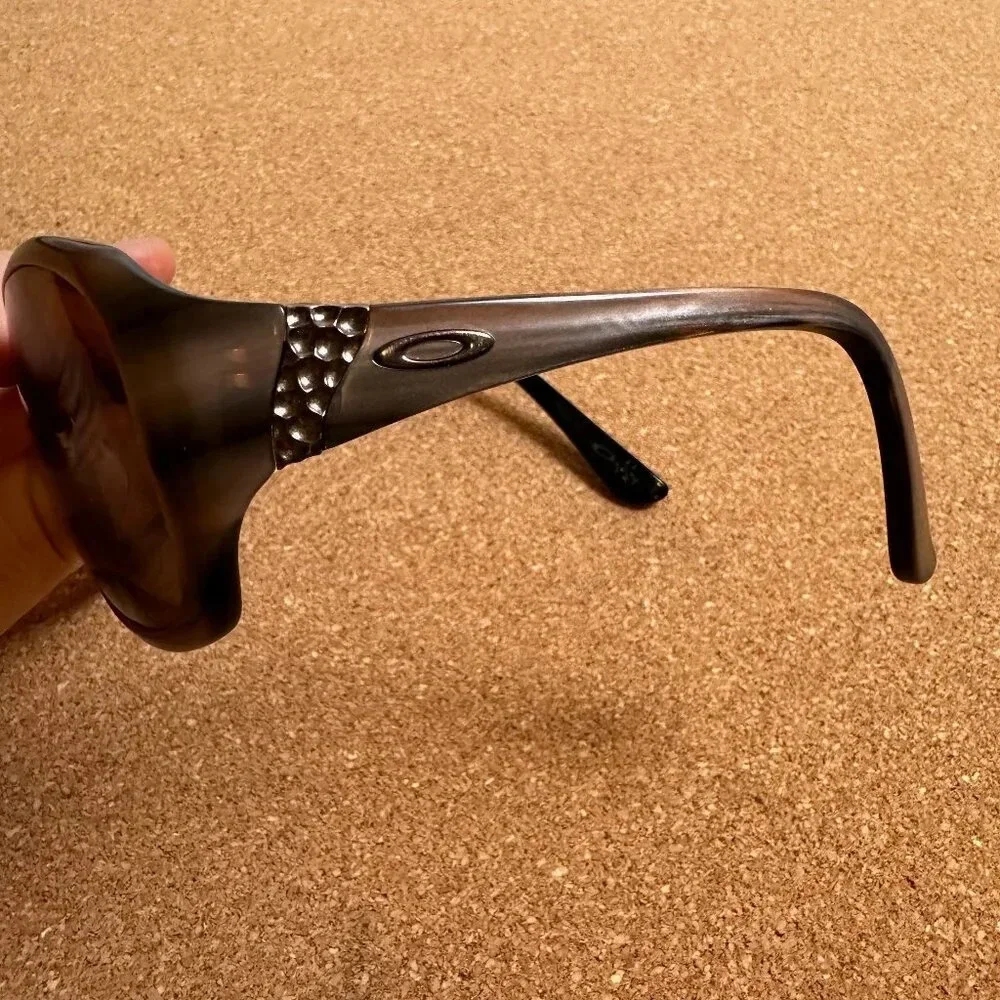 Vintage Oakley Y2K Discreet Sunglasses in Pearly Brown w/ Bifocal - Picture 2 of 7